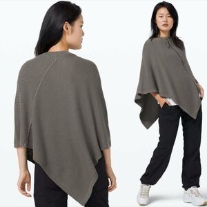 Lululemon On The Go Poncho One Size Grey Sage Green Two-Way Zip Sweater OS